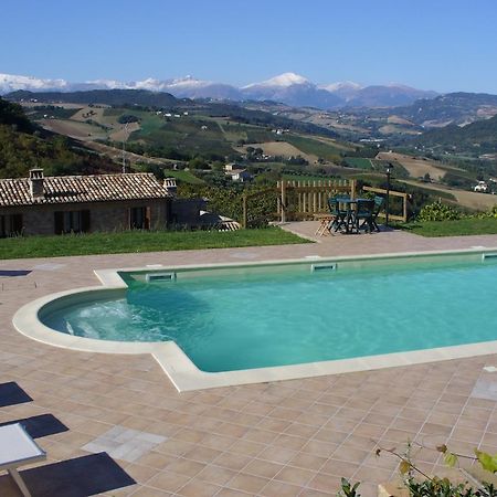 Vila Agriturismo Il Sentiero Montalto delle Marche Exteriér fotografie