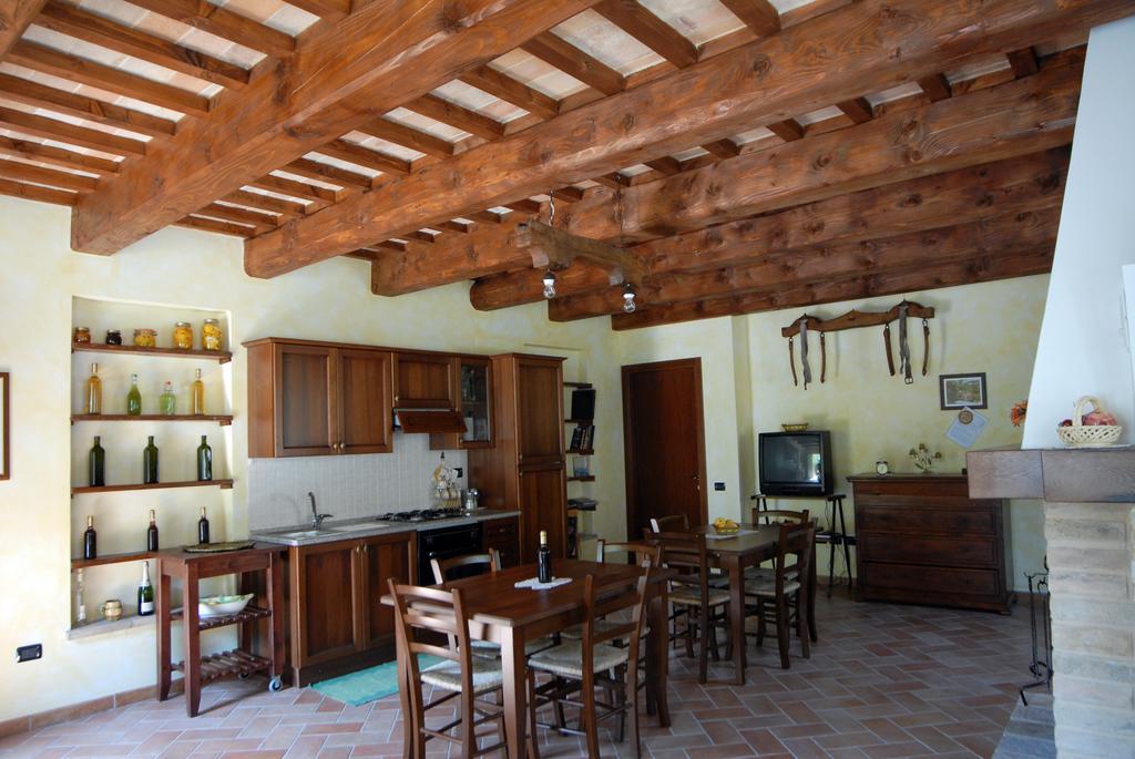 Vila Agriturismo Il Sentiero Montalto delle Marche Exteriér fotografie