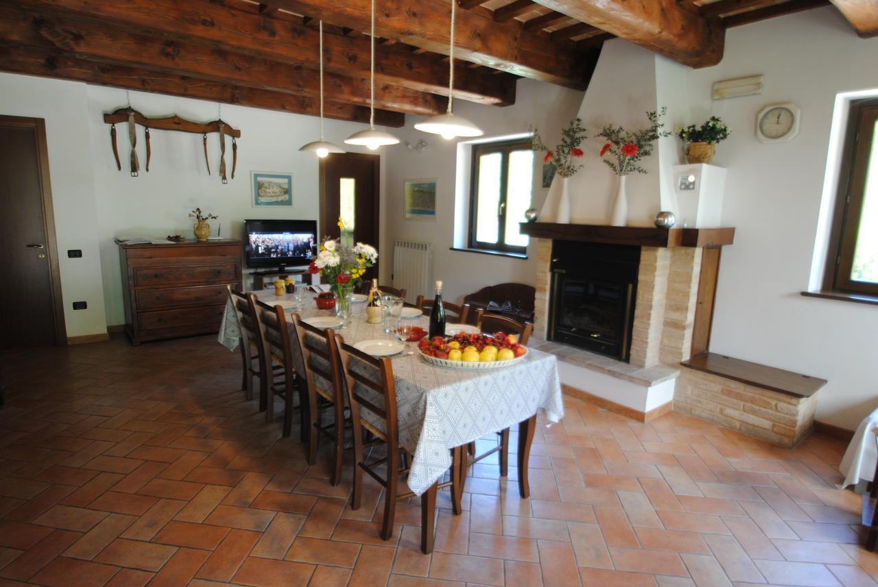 Vila Agriturismo Il Sentiero Montalto delle Marche Exteriér fotografie
